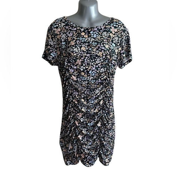 No Boundaries Floral Ruched Junior’s Dress • Used • Size: XL - Picture 2 of 8